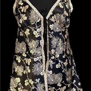 Victoria's Secret Black and Cream Lace Camisole tie front